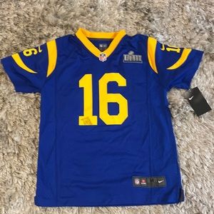 Super Bowl LIII. Brand new with tag. Never worn. Kids boys size M . Rare!!